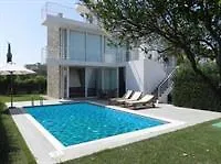 Novron B3 Villa *